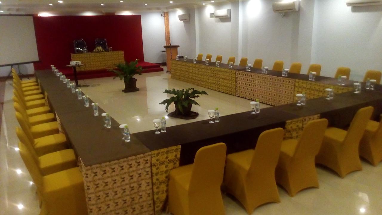 Careinn Merauke By Yolo Hospitality Exterior photo